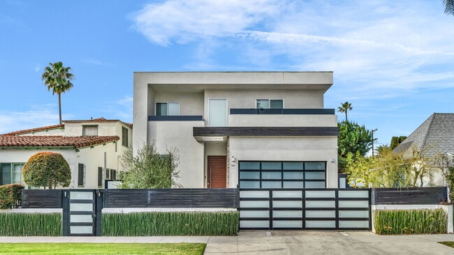 507 N Gardner St in Los Angeles, CA - Building Photo - Building Photo