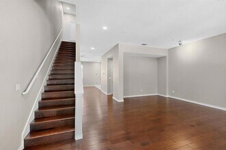 4330 McKinney Ave in Dallas, TX - Building Photo - Building Photo