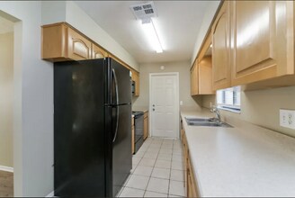 727 Coquina Ct in Orlando, FL - Foto de edificio - Building Photo