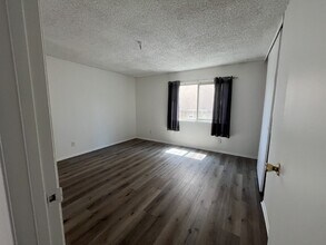 1016 Benito Ave-Unit -Unit A in Alhambra, CA - Foto de edificio - Building Photo