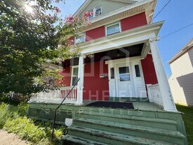 1537 Ruth Ave in Cincinnati, OH - Building Photo