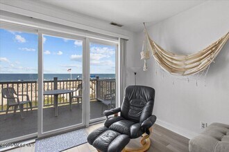 30 Dune Terrace in Seaside Heights, NJ - Building Photo - Building Photo