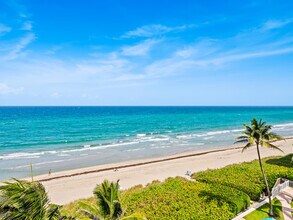 2921 S Ocean Blvd in Highland Beach, FL - Building Photo - Building Photo