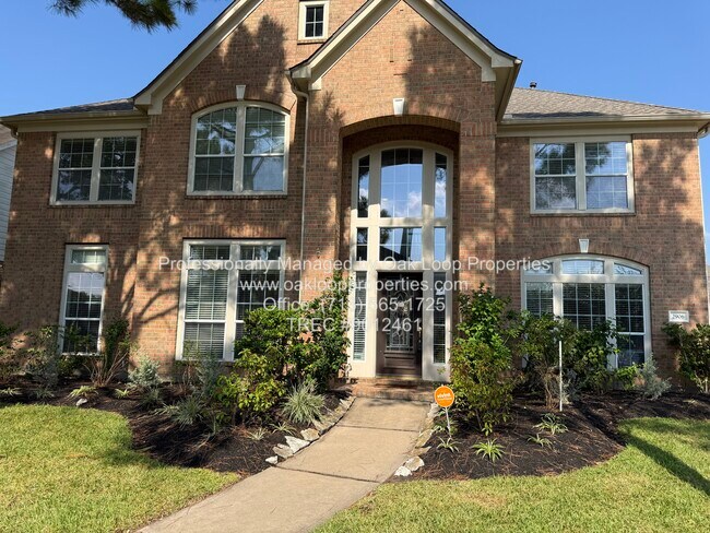 property at 2906 Castlerock Ct