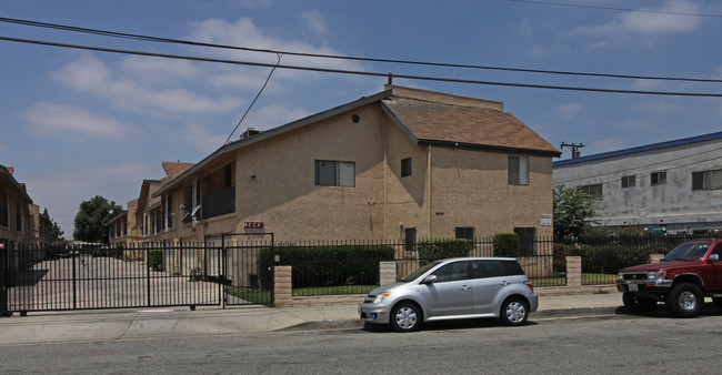 3649 Gibson Rd in El Monte, CA - Foto de edificio - Building Photo