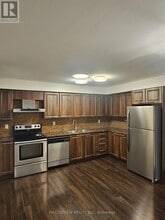 318 John St. in Markham, ON - Building Photo - Building Photo