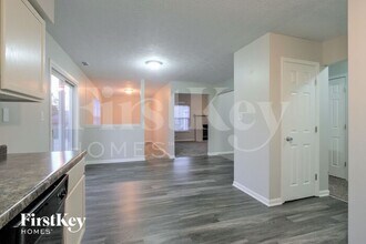1547 Doe Ln in Greenwood, IN - Building Photo - Building Photo