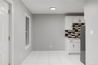 13 W Rogers Rd in Edinburg, TX - Building Photo - Building Photo