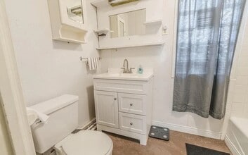 164 N 9th St, Unit 164 N. 9th Apt 2 in Laramie, WY - Building Photo - Building Photo