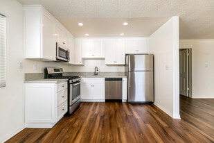 2616 Mathews Ave in Redondo Beach, CA - Building Photo