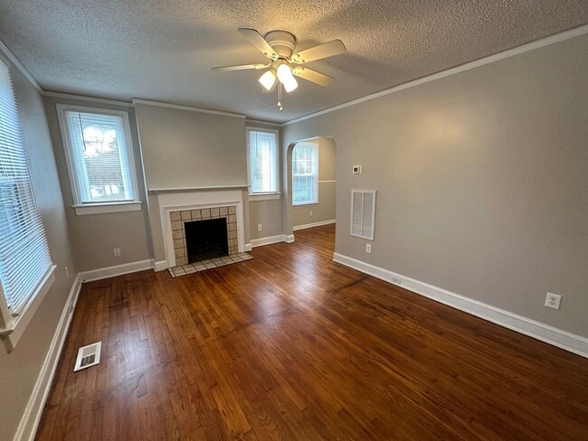 947 Graham St in Burlington, NC - Building Photo - Building Photo