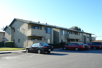 Glenridge Apartments in Salinas, CA - Building Photo - Building Photo