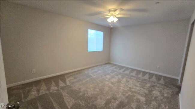 853 Angwin Ln in Henderson, NV - Building Photo - Building Photo