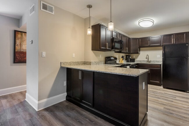 Halcyon in Hollywood, FL - Building Photo - Building Photo