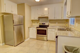 334 Pine Ave in Cherryville, NC - Building Photo - Building Photo