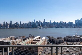 5701 BOULEVARD-Unit -#11J in West New York, NJ - Building Photo - Building Photo