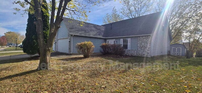 605 Copperfield Dr in Fort Wayne, IN - Building Photo - Building Photo