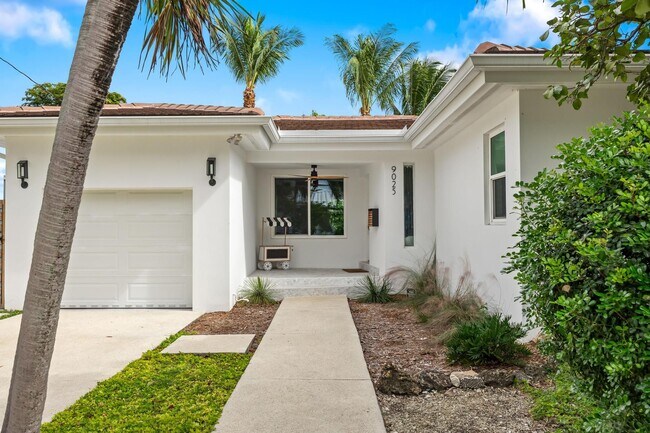 9025 Dickens Ave in Surfside, FL - Building Photo - Building Photo