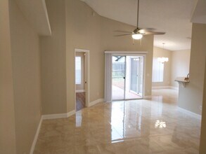 141 Morning Glory Dr in Lake Mary, FL - Building Photo - Building Photo