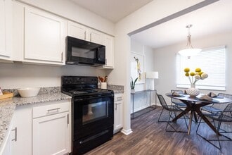 Gramercy in Carmel, IN - Building Photo - Building Photo