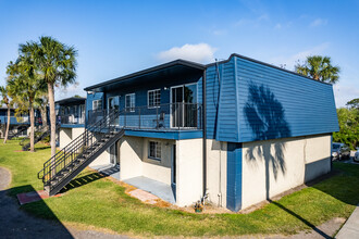 Sumerset Apartments in Orlando, FL - Foto de edificio - Building Photo