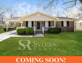 200 Opal Ave in Hueytown, AL - Building Photo