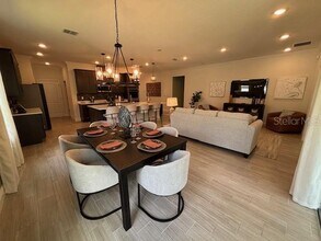 1688 Andover Rdg Dr in DeLand, FL - Building Photo - Building Photo