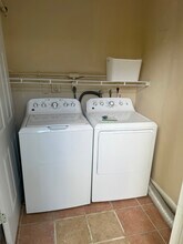 405 Hendricks Isle, Unit 405 in Fort Lauderdale, FL - Foto de edificio - Building Photo