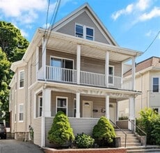 38 George St, Unit 2 in Medford, MA - Building Photo - Building Photo