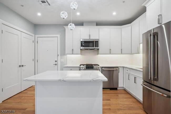 property at 106 Montgomery St