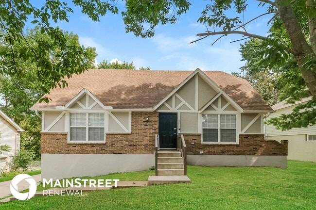property at 3017 Iva Dr