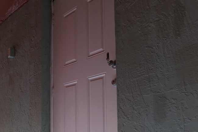 848 W 73rd Pl, Unit 1