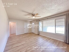 37 S Fort Ln in Layton, UT - Building Photo - Building Photo