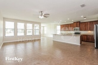 721 Reflection Cove Rd E in Jacksonville, FL - Building Photo - Building Photo