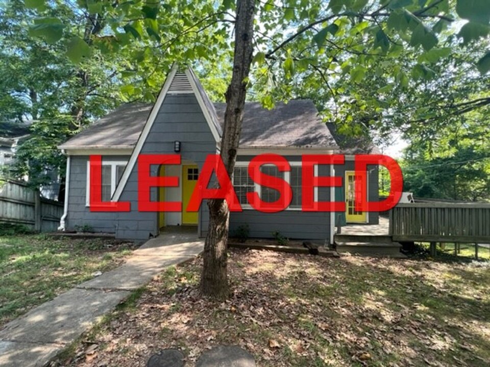 129 Boles St-Unit -BOLES129 C-1 in Fayetteville, AR - Building Photo