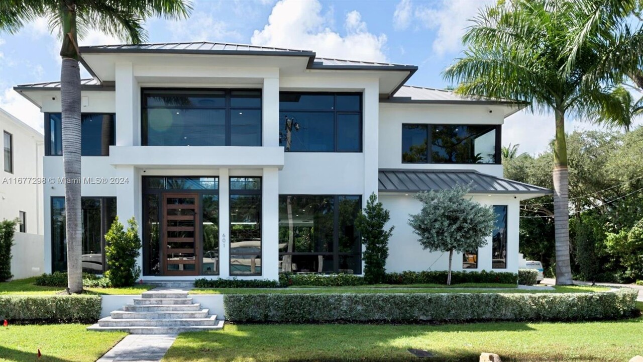 601 Cordova Rd in Fort Lauderdale, FL - Building Photo