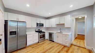 78 Trenton St in Boston, MA - Building Photo - Building Photo