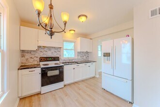 305 Mertland Ave in Dayton, OH - Building Photo - Building Photo