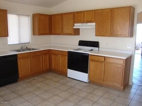 11202 W Turney Ave in Phoenix, AZ - Building Photo - Building Photo