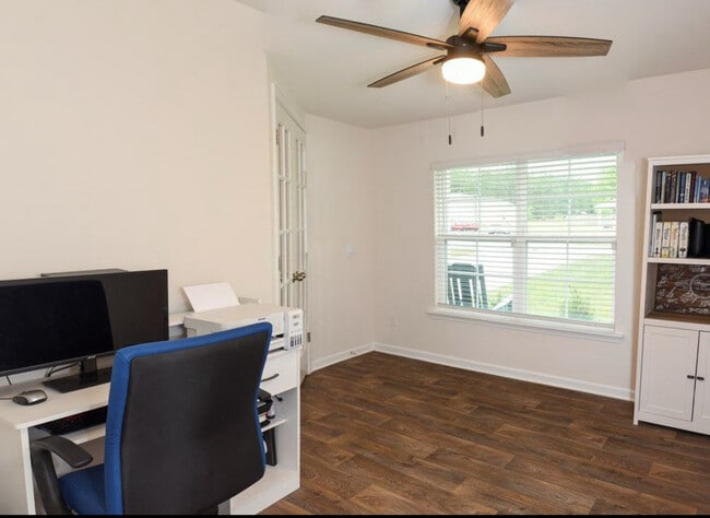 109 Carrington Dr in Lugoff, SC - Building Photo - Building Photo