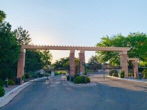 5239 Na Pali St NE in Albuquerque, NM - Building Photo - Building Photo