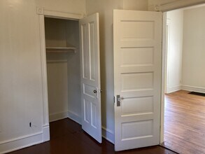 2477 N Richards St in Milwaukee, WI - Building Photo - Building Photo