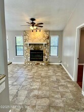 7820 Collins Ridge Blvd E in Jacksonville, FL - Building Photo - Building Photo