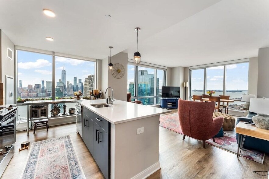 25 Christopher Columbus Dr in Jersey City, NJ - Foto de edificio