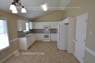 300 Fieldstone Ln in Covington, GA - Building Photo - Building Photo
