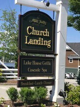 14 Lake Shore Dr, Unit Cottage in Meredith, NH - Building Photo - Building Photo