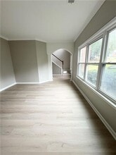 340 Belmont Chase Ct in Alpharetta, GA - Foto de edificio - Building Photo