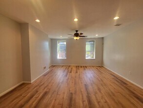 1617 Christian St, Unit Apt. #2 in Philadelphia, PA - Building Photo - Building Photo