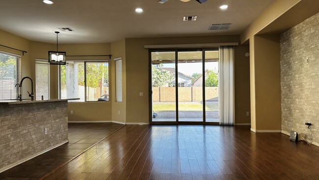 839 E Las Colinas Pl in Chandler, AZ - Building Photo - Building Photo