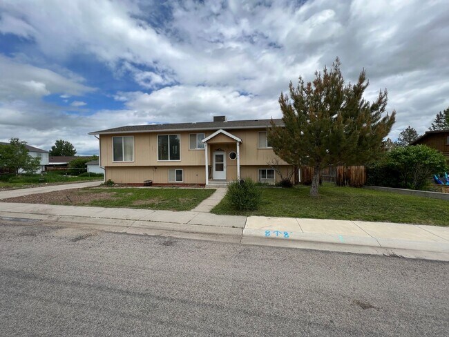 property at 730 Wood St